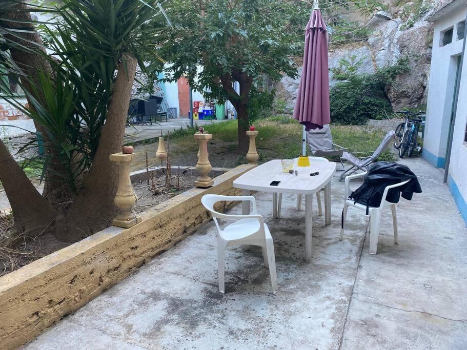 Appt 4 Pers Avec Jardin Ombrage En Centre Ville De Sète Eksteriør billede